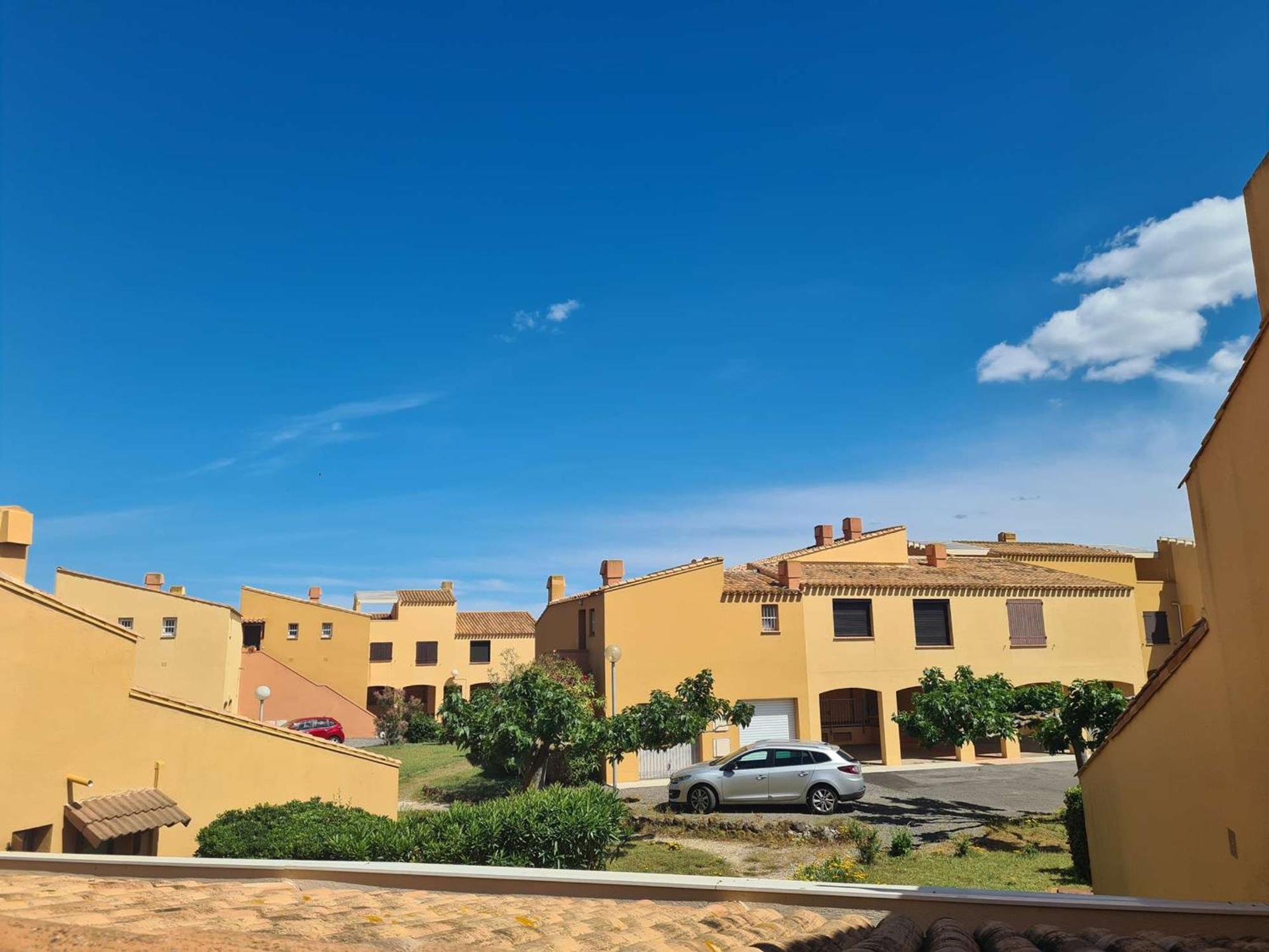 Appartement T2 Avec Parking Et Acces Direct A La Plage - Fr-1-249-129 Agde Buitenkant foto